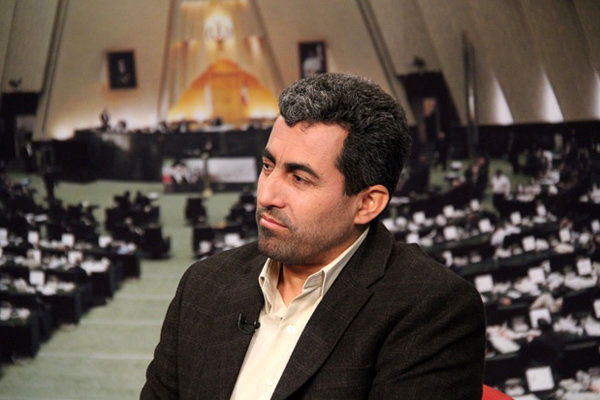 مجلس از کاهش سود سپردهها حمایت می کند