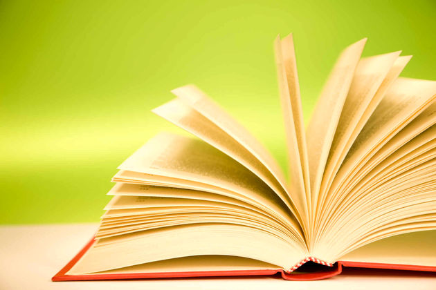 هفته کتاب موقعیت مناسبی برای تبلیغ کتابخوانی است