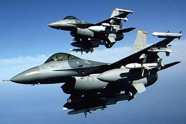 جنگنده های رژیم سعودی 17 مرتبه الحدیده را بمباران کردند