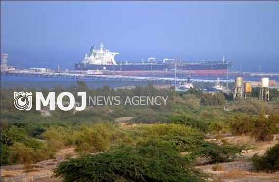 ۲۴۰ سوپر تانکر نفتکش نخستین بار پس از برجام در خارگ بارگیری کردند