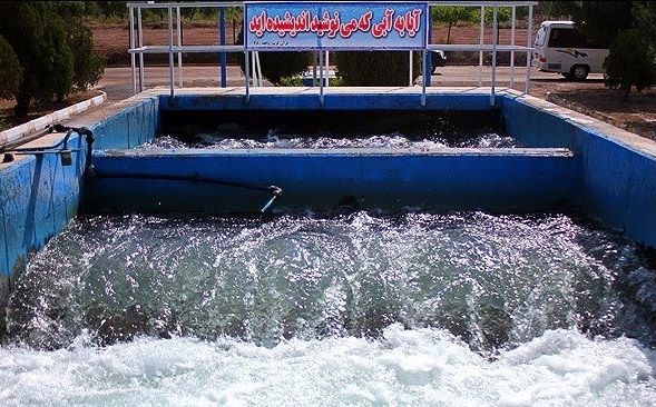 تابستان امسال مرحله نخست بهره برداری از آب شیرین کن بندرعباس