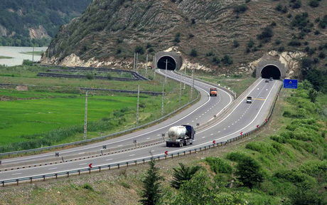جذب سرمایهگذار برای رساندن آزادراه قزوین - رشت به بندر انزلی