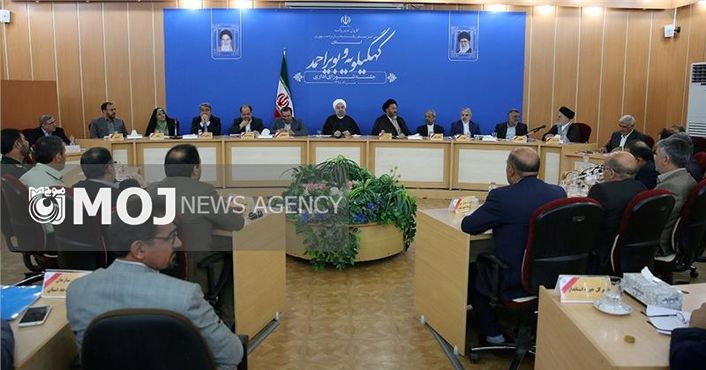 هدف بانکها هدایت تسهیلات به سمت بخشهای تولیدی است