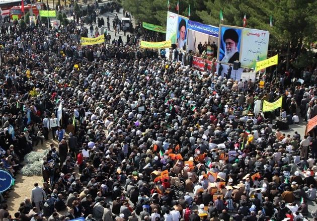 دعوت اتاق اصناف ایران از کسبه و بازاریان برای حضور در راهپیمایی ۲۲ بهمن