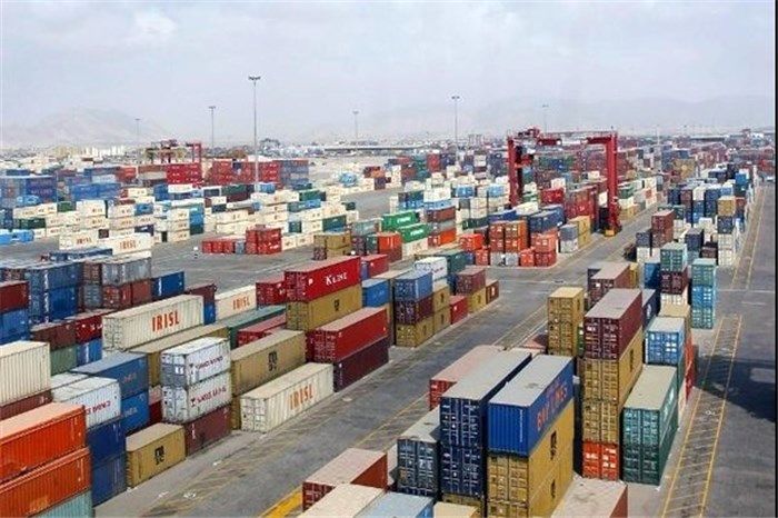 دولت دریافت کنندگان 7.5 میلیارد دلار ارز 4200 تومانی را معرفی کند