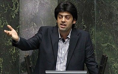 مسوولان باید با مشکلات مردم واقعبینانهتر برخورد کنند