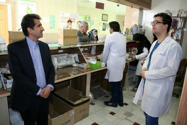 بازدید رئیس دانشگاه علوم پزشکی قم از مراکز بهداشتی درمانی روستایی