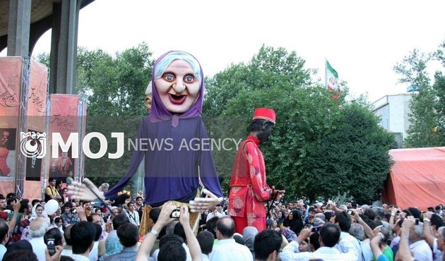 «آسمان آبی روباتها» با عروسک غولپیکر اجرا میشود