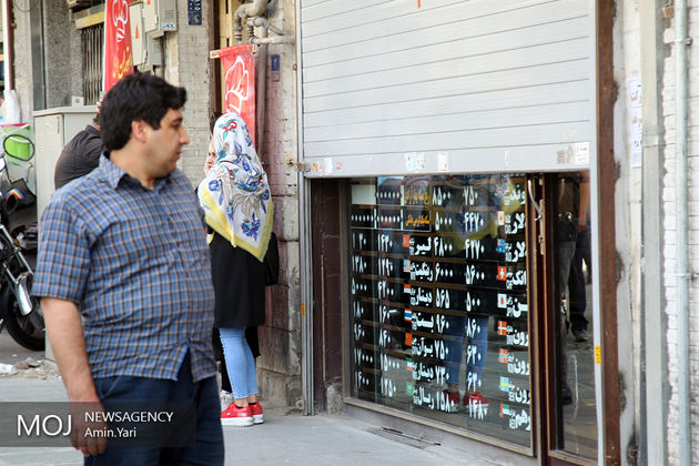 قیمت دلار تک نرخی 5 تیر ۴۲۵۴ تومان شد