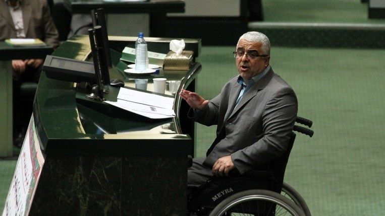 انتظار دهن کجی دولت به مجلس را نداریم