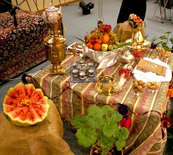 برگزاری اولین جشنواره سنتی شب چله در شهرستان تیران