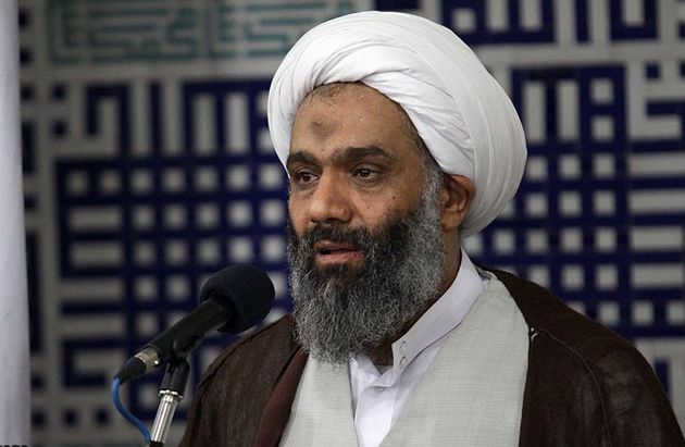 عامل مهم پیروزی انقلاب اسلامی وحدت حوزه و دانشگاه بود