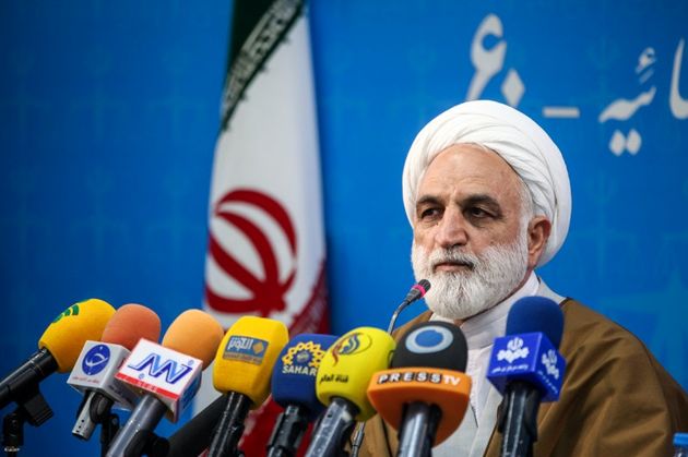 باید بدانیم منافقین و صدامهای امروز چه کسانی هستند