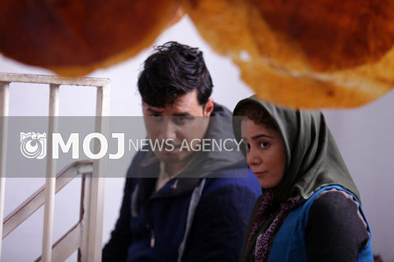 امشب «زاپاس» را در کنار بازیگرانش تماشا کنید