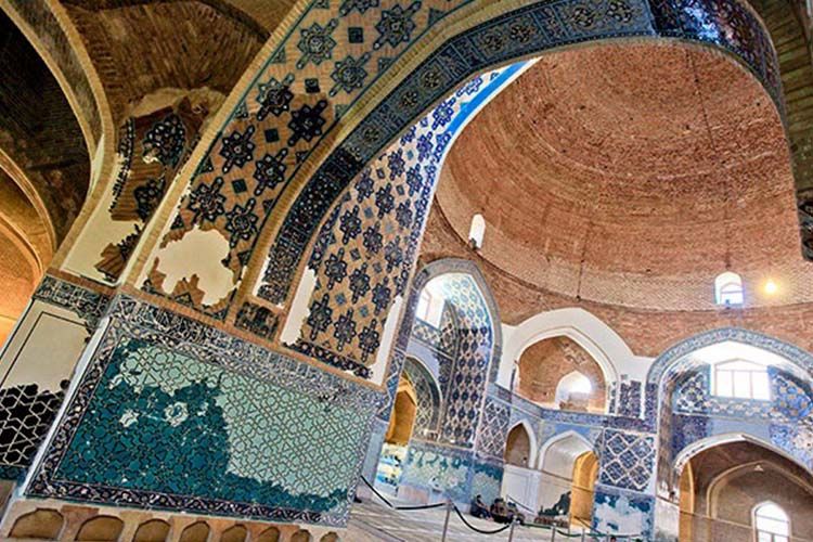 معماری مساجد می تواند گردشگر جذب کند