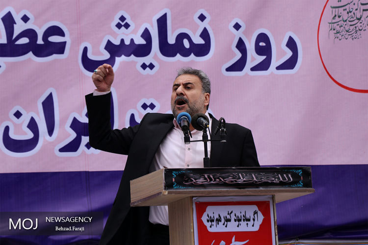 یاوهگوییهای ترامپ ناشی از عقبماندگی 10 ساله از توان موشکی ایران است
