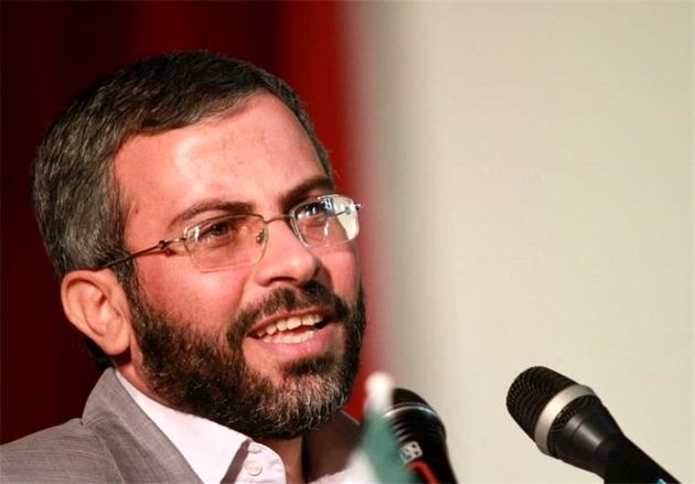 توسعه، استقلال و بالندگی کشور از مصادیق اقامه نماز است
