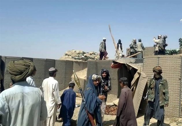 طالبان شهرستان خم آب را در شمال افغانستان اشغال کردند