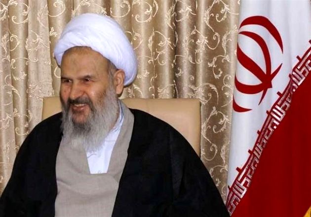 مسئولان شهرستان کاشان از نزاعهای سیاسی پرهیز کنند