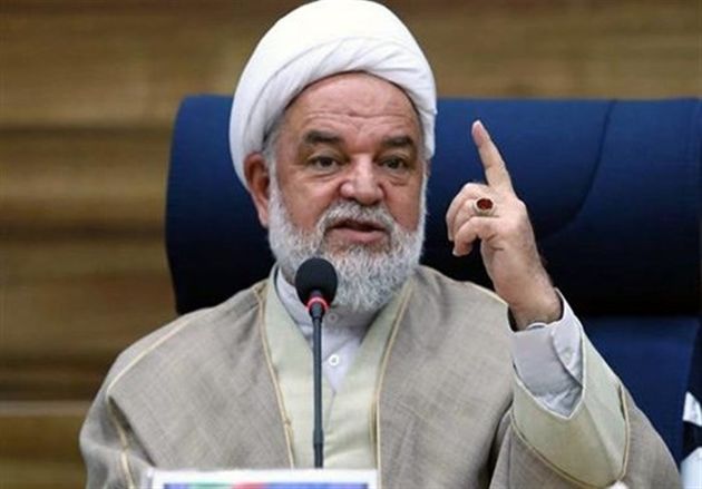 بسیجیها باید مواظب باشند که اعتقاد آنها ساییده نشود