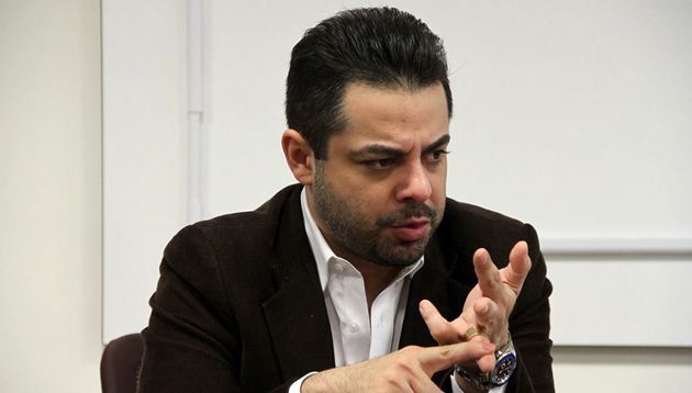 سام قریبیان از «سه خواهر و دیگران» جدا شد