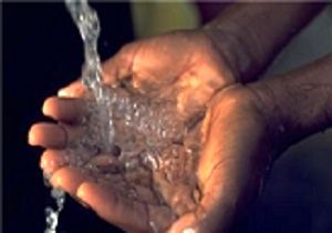 ۸۰ هزار مترمکعب مخزن آب در شهر کرمانشاه کمبود داریم