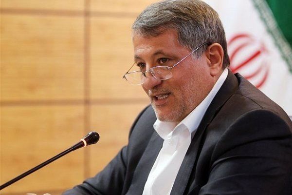 اعضای شورا از برنامههای توسعه حمل و نقل ریلی حومه تهران حمایت کردند