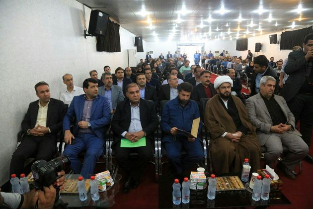 تقدیر از سازندگان و شرکت های دانش بنیان حوزه نفت و انرژی