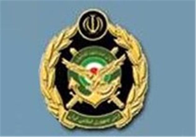 معاون هماهنگ کننده ستاد کل نیروهای مسلح با خانواده شهدای مدافع حرم دیدار و گفتوگو کرد