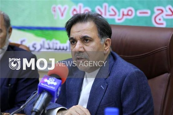 تمام قطعات راه آهن سنندج- همدان به پیمان سپرده شده است