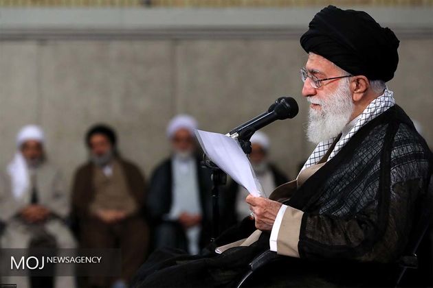 نخستین جلسه درس خارج فقه حضرت آیتالله خامنهای برگزار شد