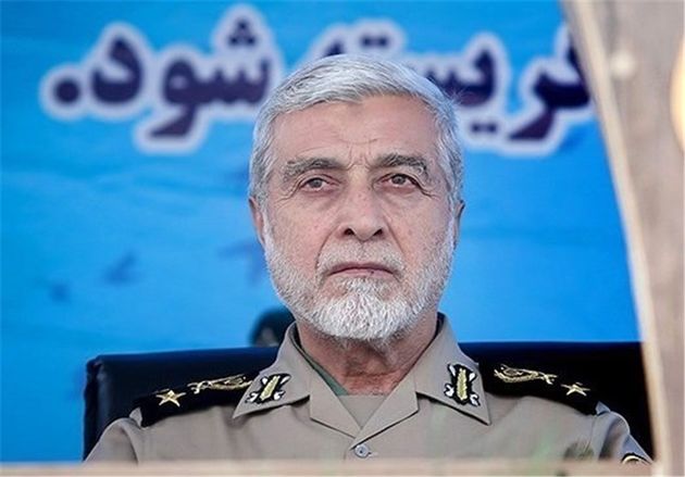 شوخی جالب فرمانده جدید ارتش با فرمانده سابق