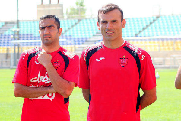 سید جلال کنار تیم گرم کرد