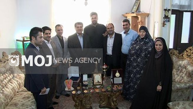 تجلیل از شمشیر باز گیلانی که بارها برابر حریفان اسرائیلی قرار نگرفت