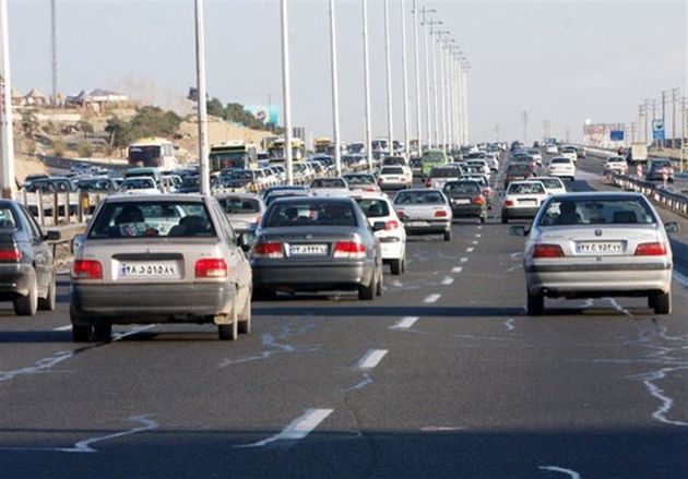 ترافیک نیمهسنگین در آزادراههای استان قزوین
