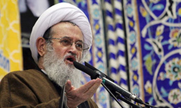 اعتماد مردم به کمیته امداد و اینگونه نهادها کم شده است