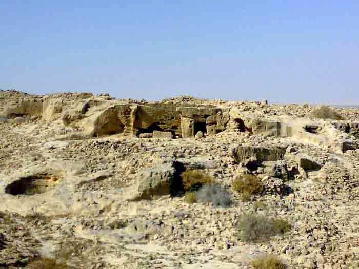 قلعه لشتان دژ تسخیر ناپذیر دیروز، خرابههای متروکه امروز