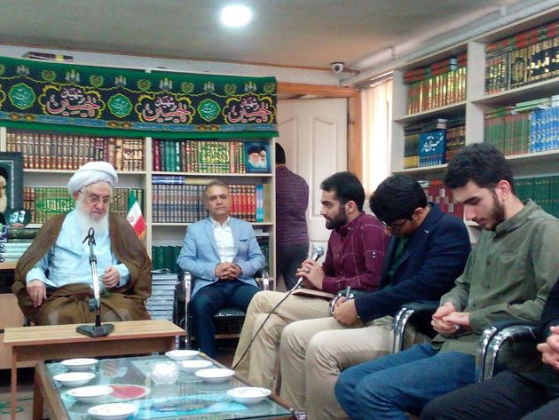 فعالیت دانشجویان انجمنهای اسلامی بر مبنای اسلام ناب باشد