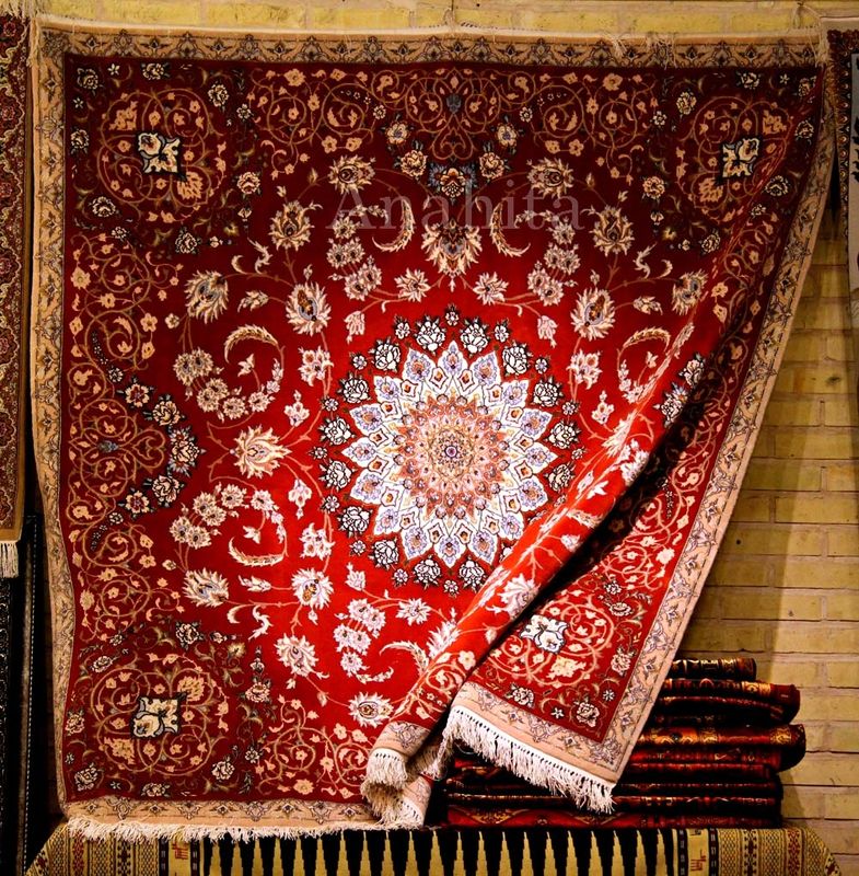 ۲۰ هزار شغل در حوزه فرش ایجاد میشود