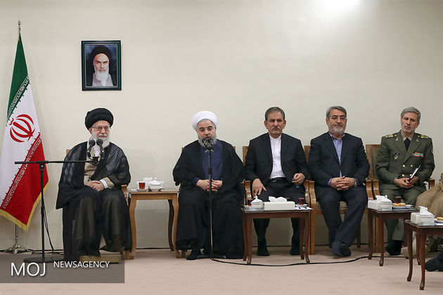 جهت گیریها باید از اقتصاد رانتی و نفتی به اقتصاد مولّد و مردمی تغییر یابد