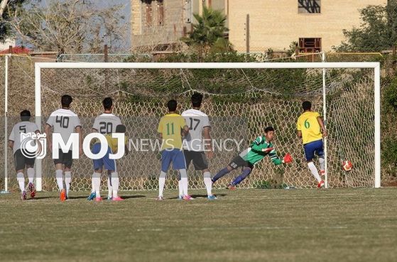 بازیکنان خود را به مصدومیت زدند تا بازی تمام شود