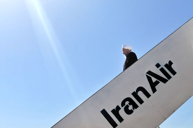 روحانی وارد عشق آباد شد
