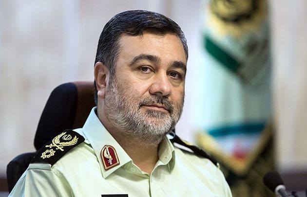 تکریم مردم زلزله زده در دستور کار نیروهای پلیس است