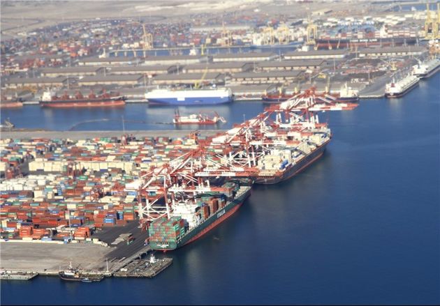 فاز نخست طرح توسعه بندر چابهار به بهرهبرداری رسید