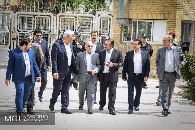 کاندیداتوری ۱۰۴۵ نفر در انتخابات ریاستجمهوری/ فردا روز پایانی ثبتنامها