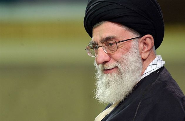 رهبر معظم انقلاب اسلامی با عفو و تخفیف مجازات تعدادی از محکومان موافقت کردند
