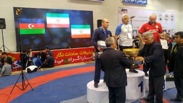 بهشهر قهرمان پانزدهمین دوره مسابقات کشتی آزاد جام شهید هاشمی نژاد شد