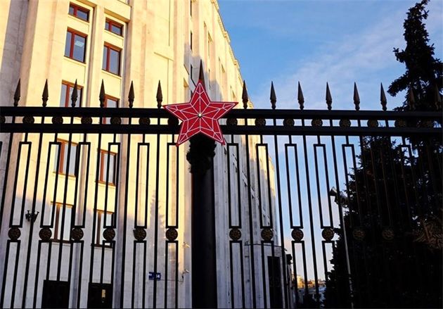مسکو: بر خلاف آمریکا، برای تروریستها سلاح ارسال نمیکنیم