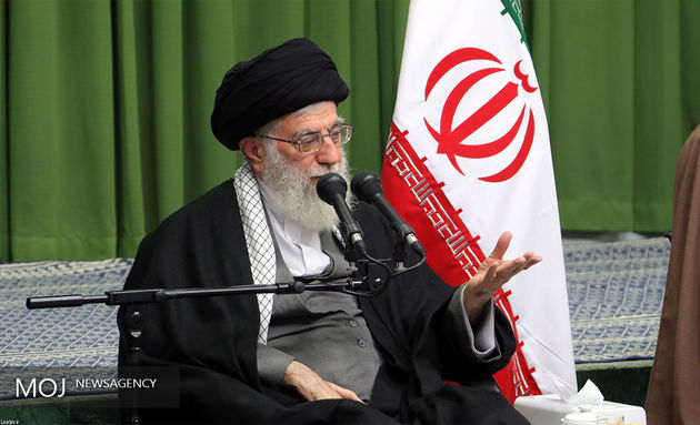 رهبر انقلاب در پیامی درگذشت والده سردار نقدی را تسلیت گفتند