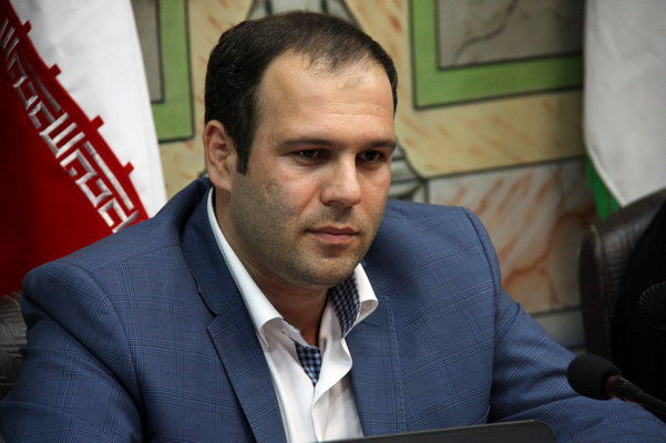 پرسنل فعال شهرداری رشت تشویق شوند